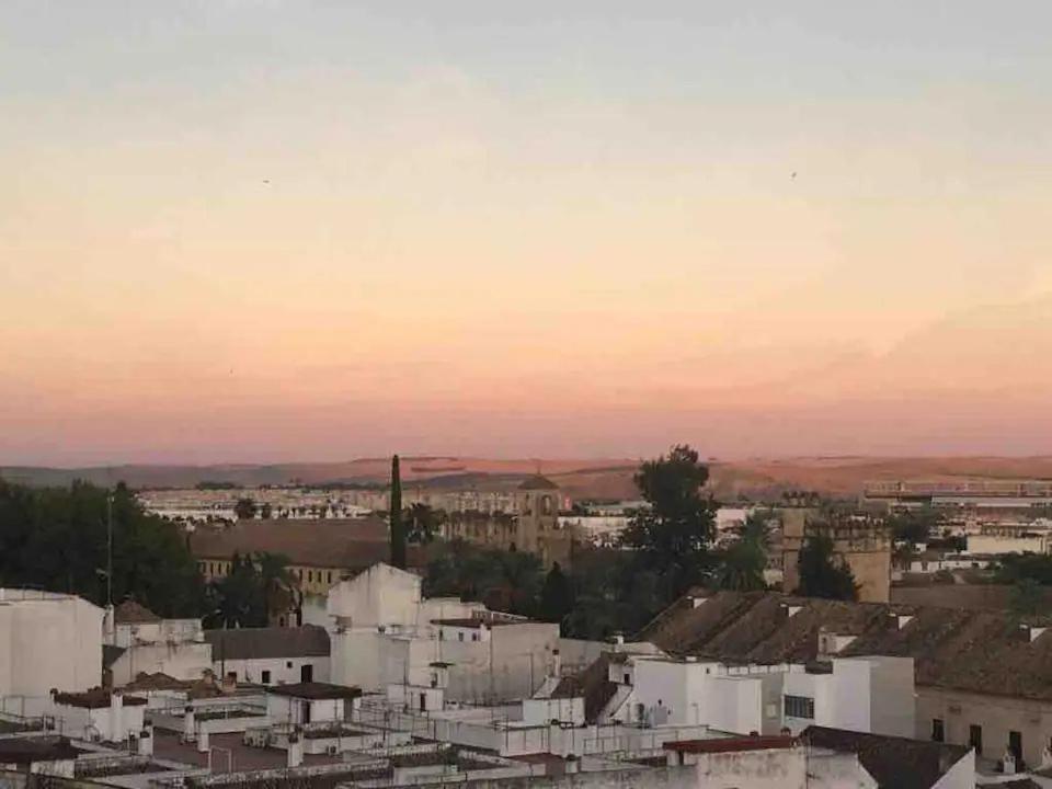 Nice Central Flat With Wonderful Views Kordoba Bagian luar foto